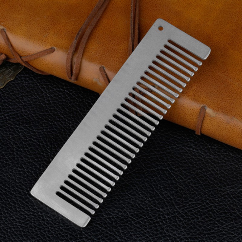 Comb Pocket Titanium - หวีโลหะผสมไทเทเนียมน้ำหนักเบาพิเศษ ป้องกันไฟฟ้าสถิตย์ หวีสำหรับจัดแต่งทรงผม หวีพกพาสำหรับกิจกรรมกลางแจ้ง พร้อมพวงกุญแจ อุปกรณ์